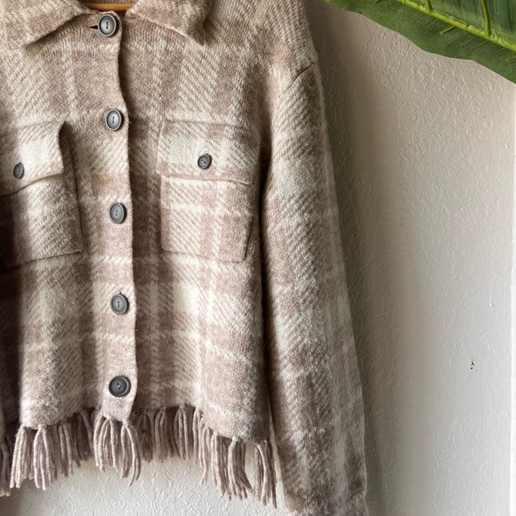 Plaid Fringe Button Down Women's Jacket - Picture 3 of 4